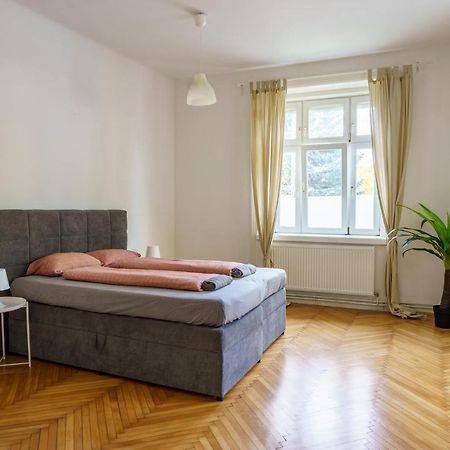 Central Living Apartments - Schoenbrunn ウィーン エクステリア 写真