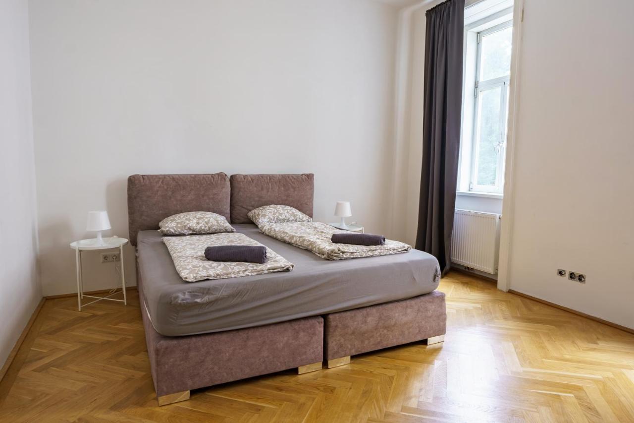 Central Living Apartments - Schoenbrunn ウィーン エクステリア 写真